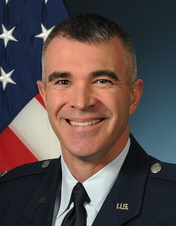 Dr. Christopher Putnam Dr. Christopher Putnam